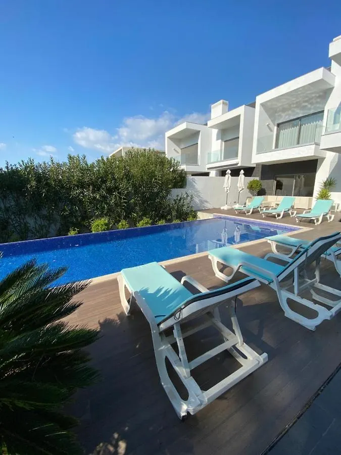 Amora Villa - Vilamoura